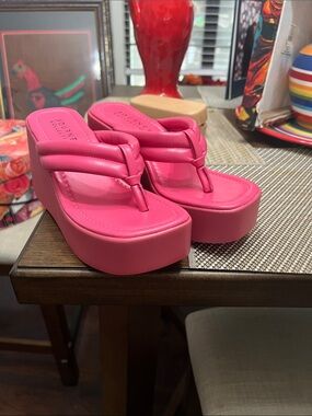 Journee Collection Pink Platform Thong Sandals